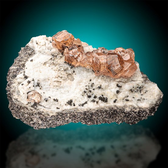 Hessonite-Jeffrey Mine | Asbestos | Estrie | Québec | Canada